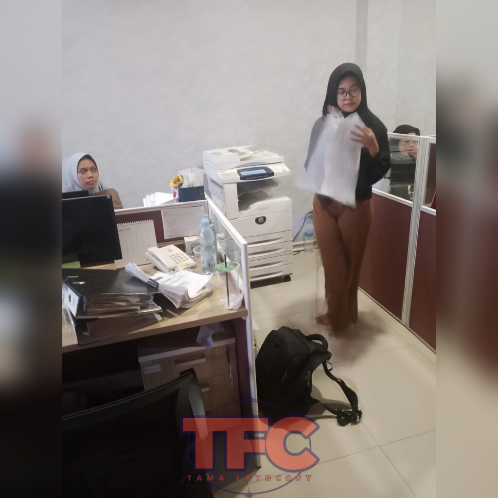 Instalasi Mesin Fotocopy Kantor Notaris Cibubur